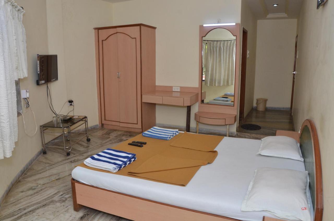 Golden Resort And Farm Нашик Екстериор снимка
